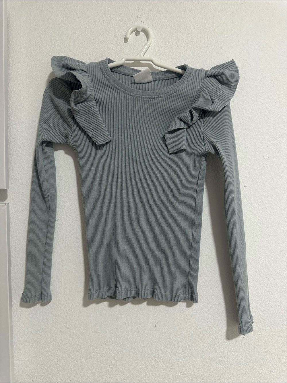 Zara Girls Gray Ribbed Ruffle Long Sleeve Top Size 6-7 120